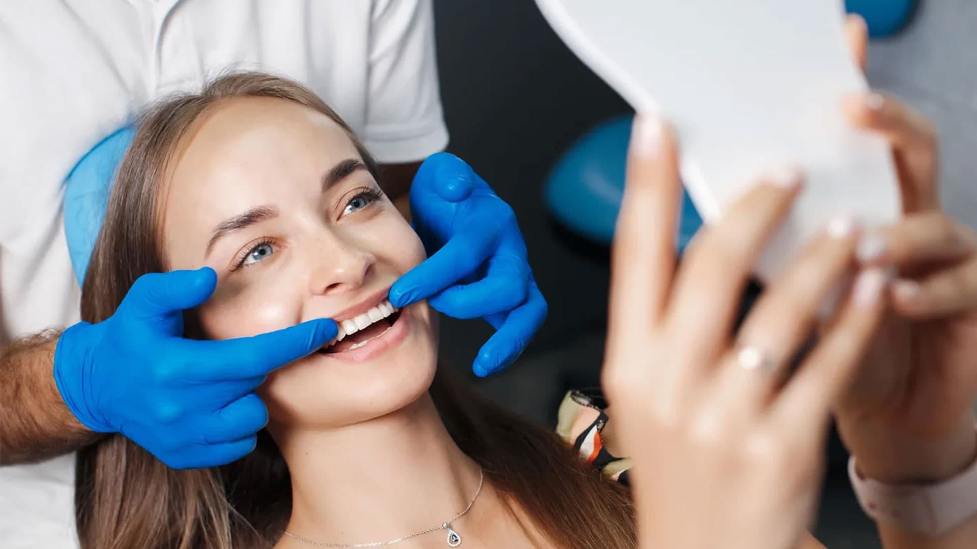 کامپوزیت دندان در مطب دندانپزشک