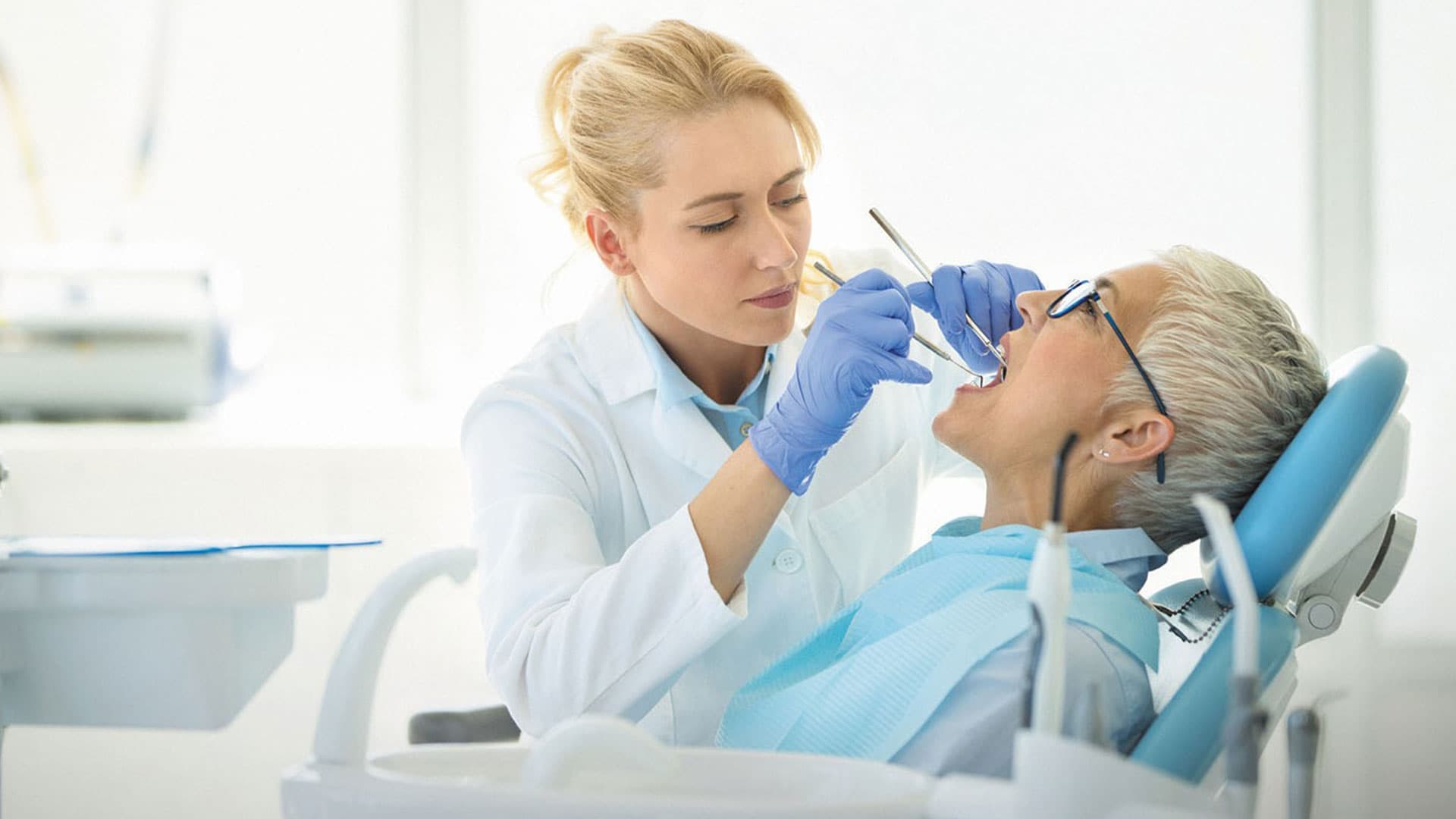 دندانپزشک و خدمات دندان