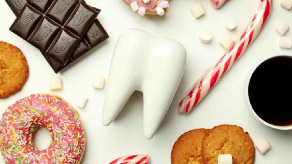 شیرینیهای مضر برای دندان